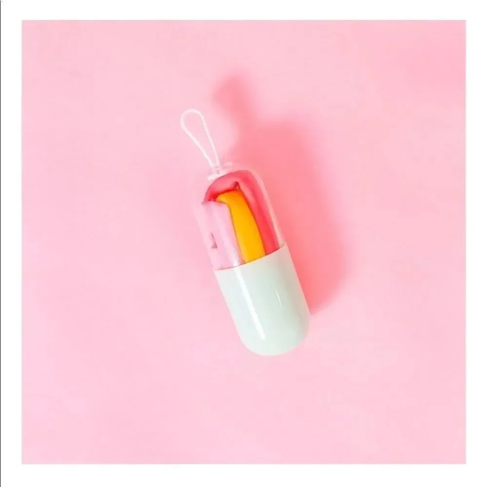Chic and Tonic Silicone Straws